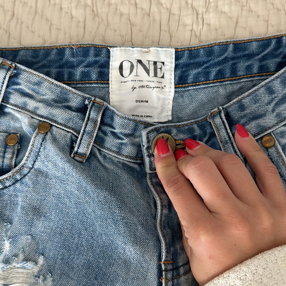 One Teaspoon Ripped Skinny Jeans - Picture 3 of 9